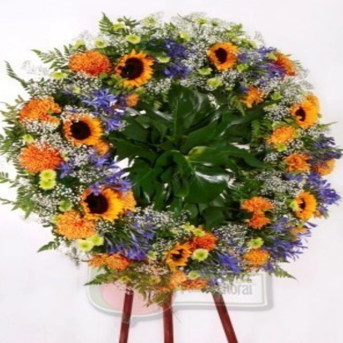 RESPETUOSO LUTO - Arreglo floral N° 060, envío a General Bravo, Nuevo León